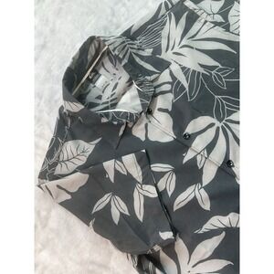 Quicksilver Waterman Shirt Men's S/P Comfort Fit Gray Hawaiian Leaf  Button Up